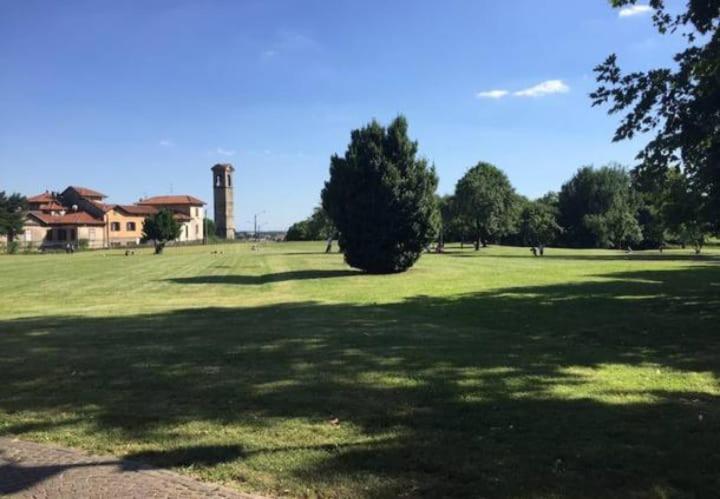 Appartamento vicino ai laghi e Aereoporto di malpensa Cassano Magnago Esterno foto